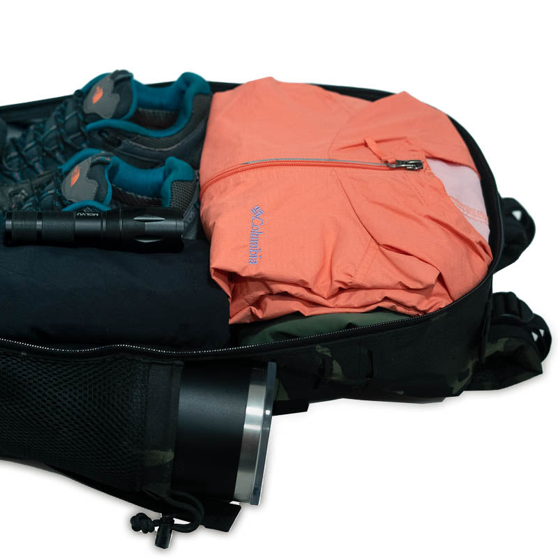 Mochila Roca Negro Azul