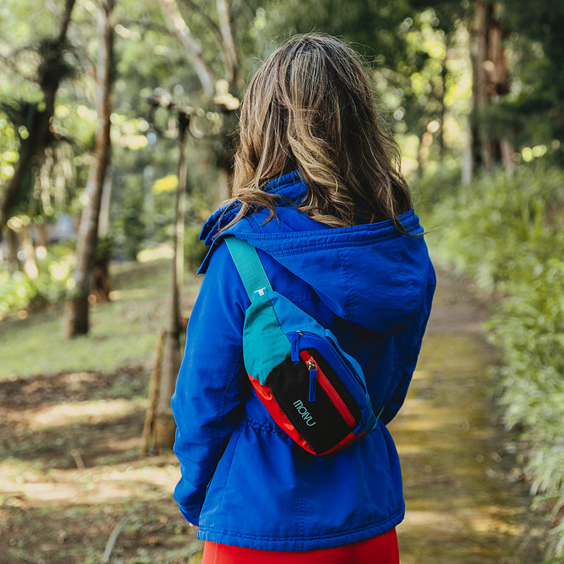 Cangurerita negro rojo