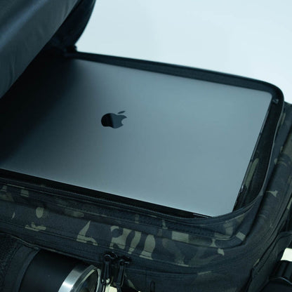 Mochila Roca Negro Camo