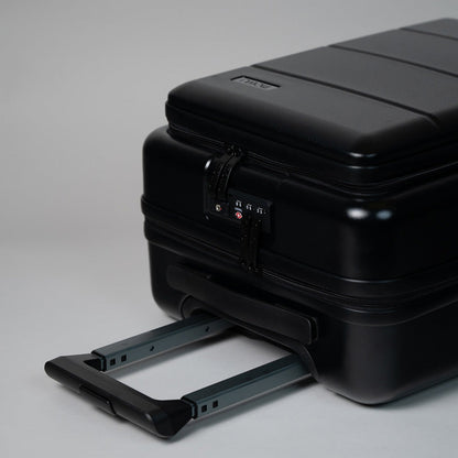 Maleta Viaje 2 (carry on) negra