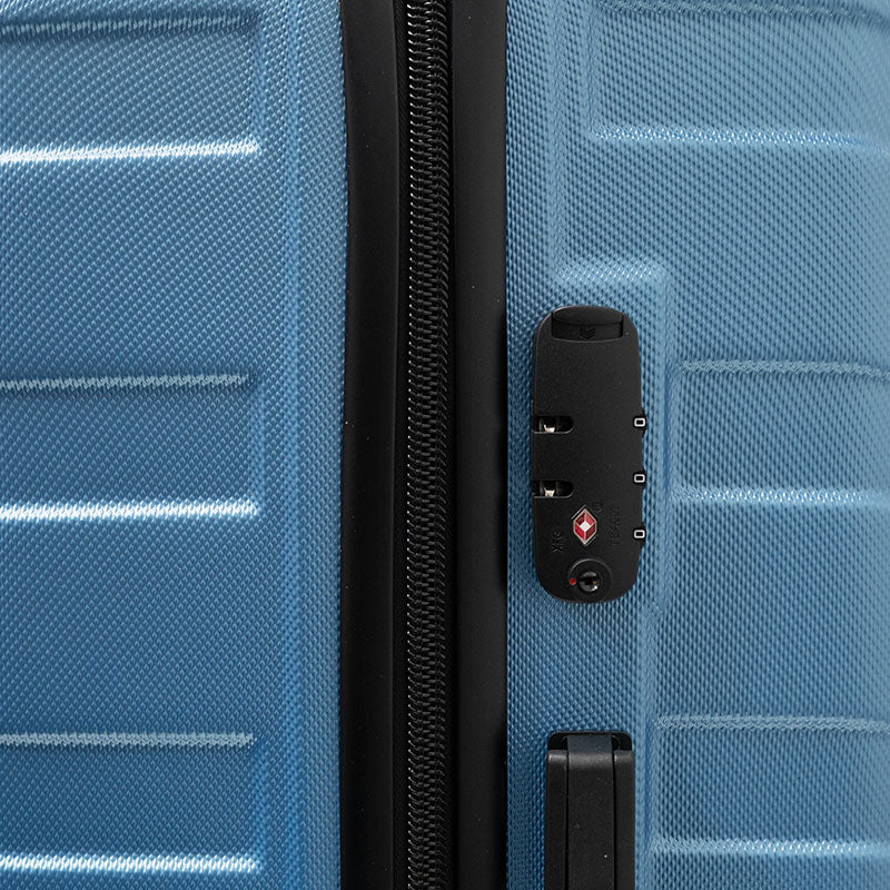 Maleta Viaje 20 (carry on) celeste